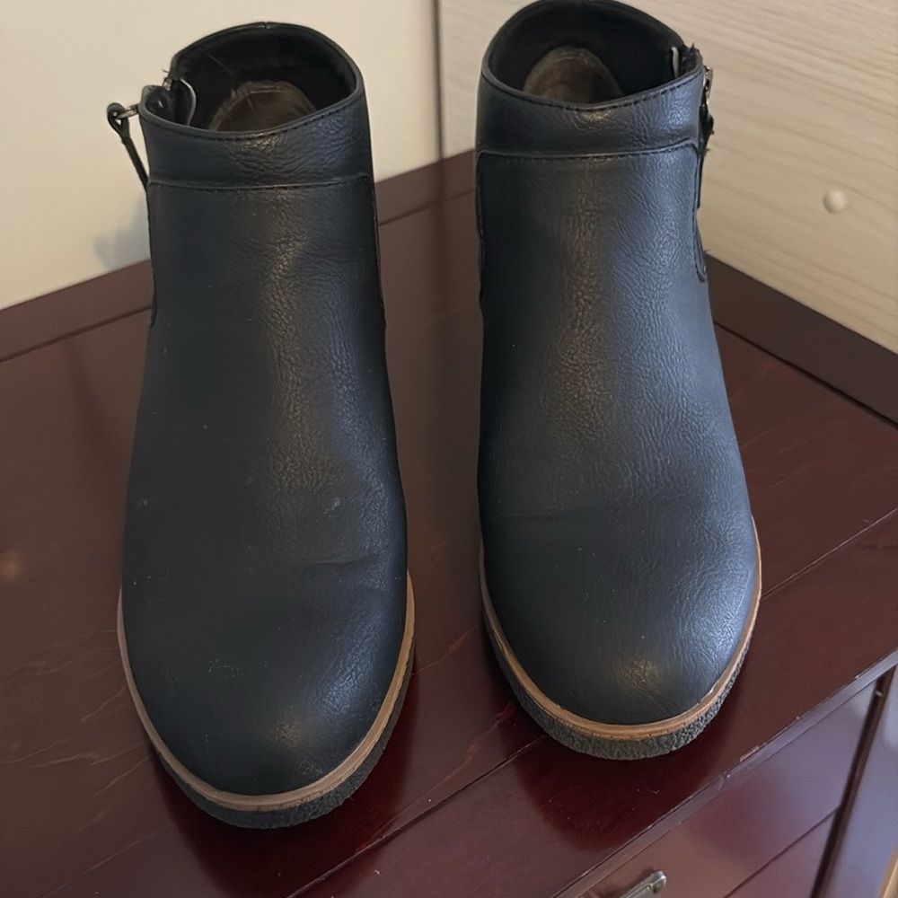 Women’s Dr Scholls booties